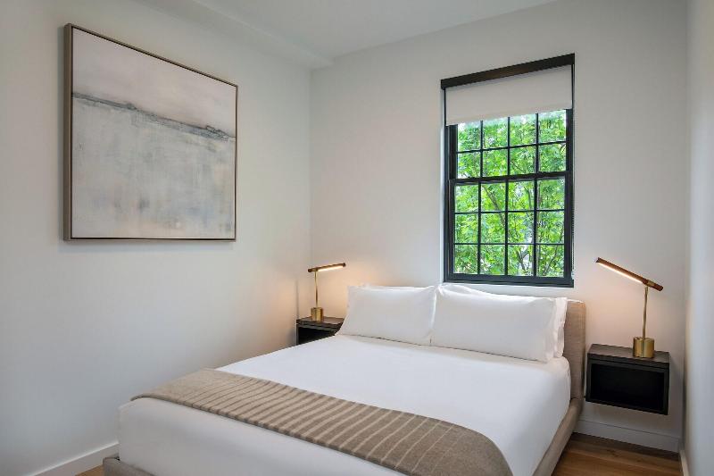 The Weldon Hotel image
