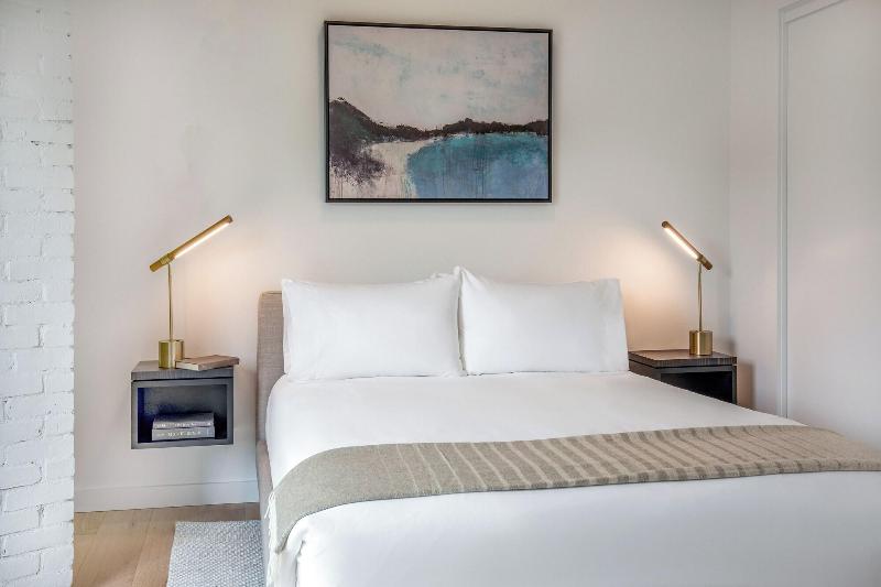 The Weldon Hotel image