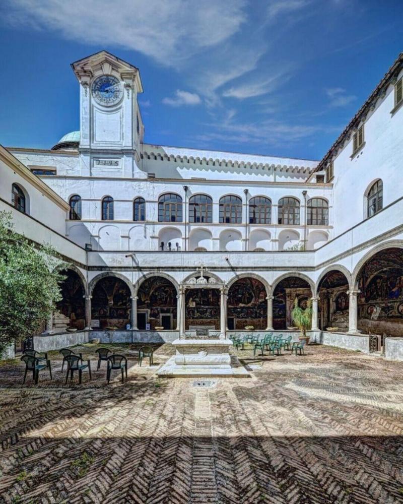 La Nova Bed And Museum image