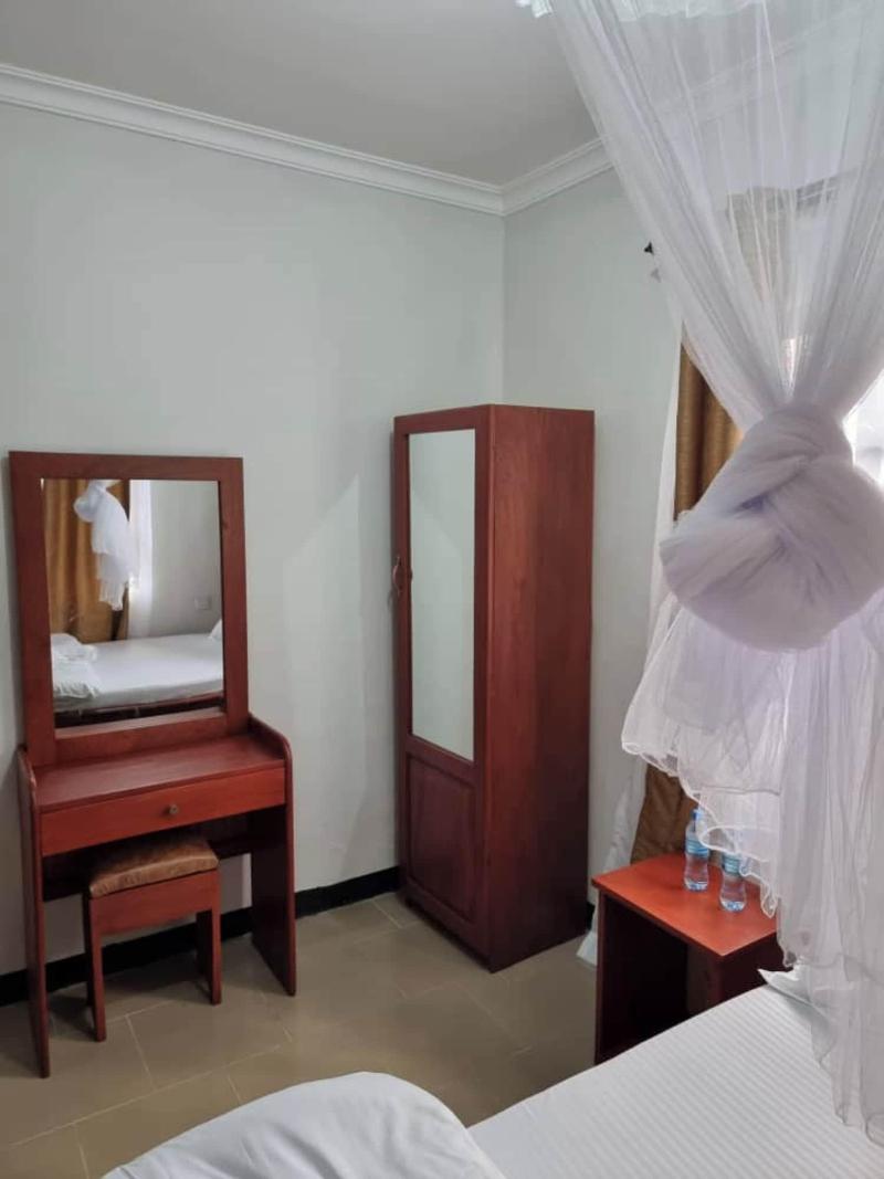 Voyage Camp Safari Lodge image