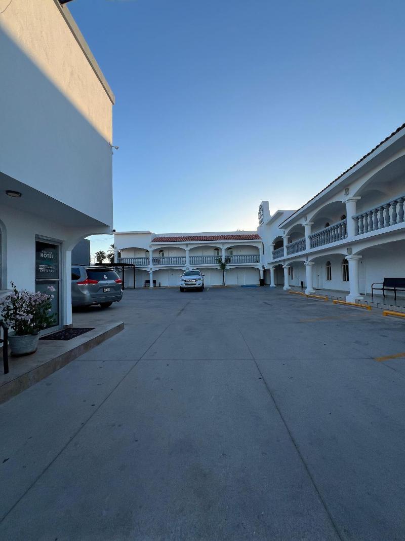 Hotel Alexander image