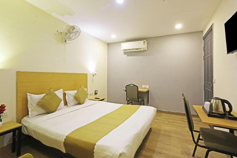 Hotel Twamev Residency Uttam Nagar image
