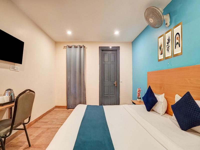 Hotel Twamev Residency Uttam Nagar image