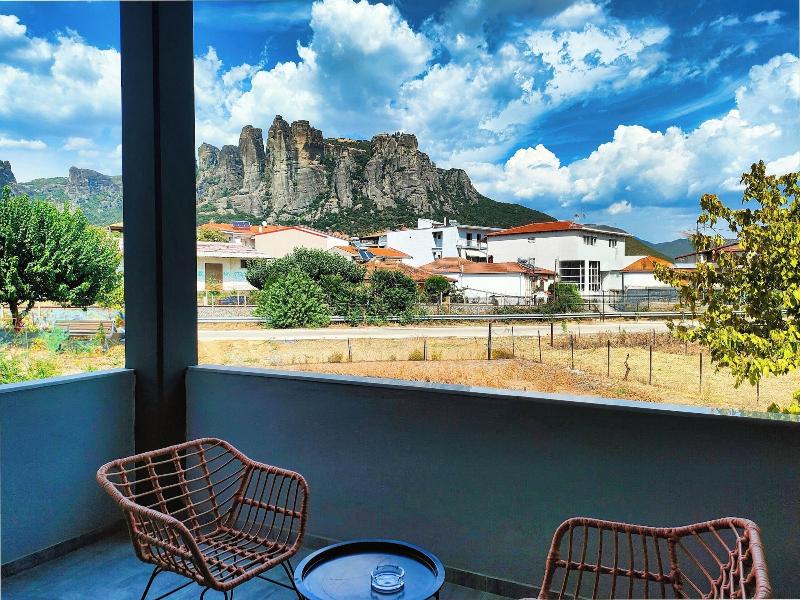 Tsikaris Boutique Guesthouse image