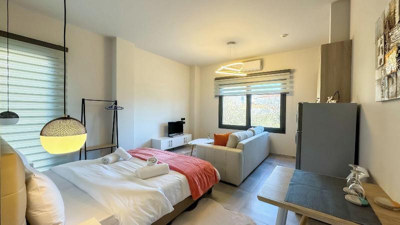 Tsikaris Boutique Guesthouse image