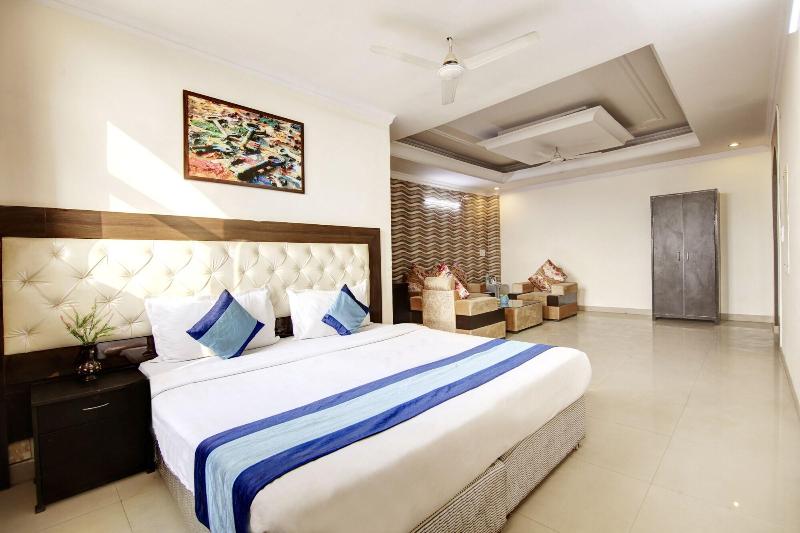 Hotel Vibe Blue image