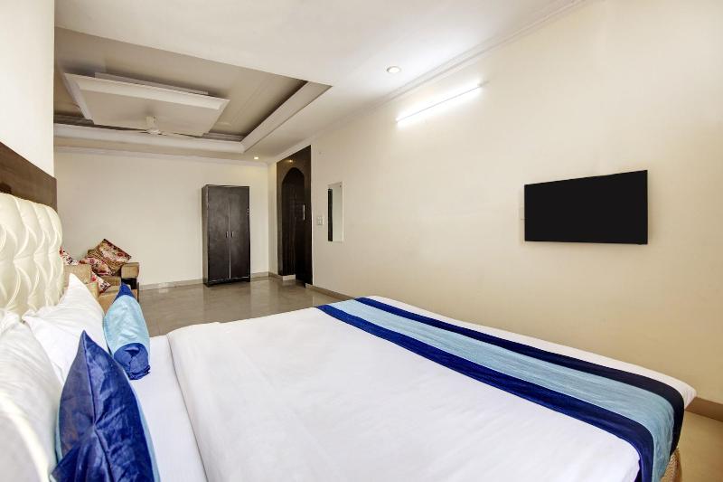 Hotel Vibe Blue image