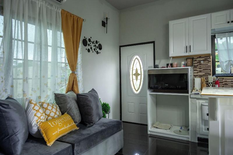 One Love Guesthouse image