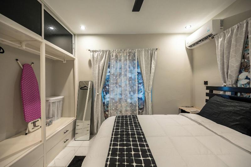 One Love Guesthouse image