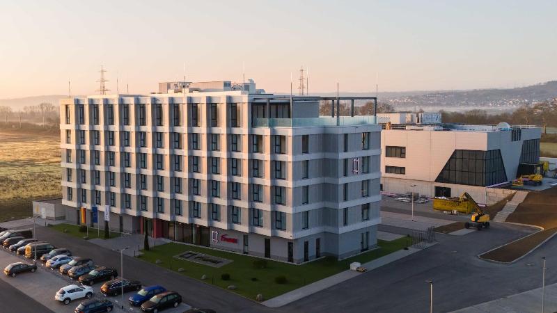 Frames Hotel Gmbh image