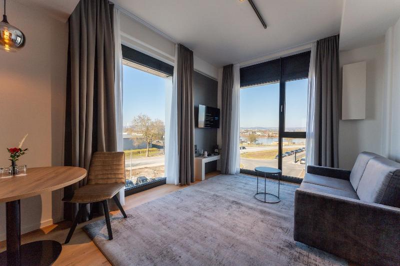 Frames Hotel Gmbh image