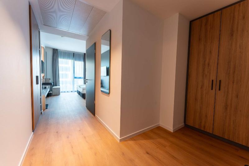 Frames Hotel Gmbh image