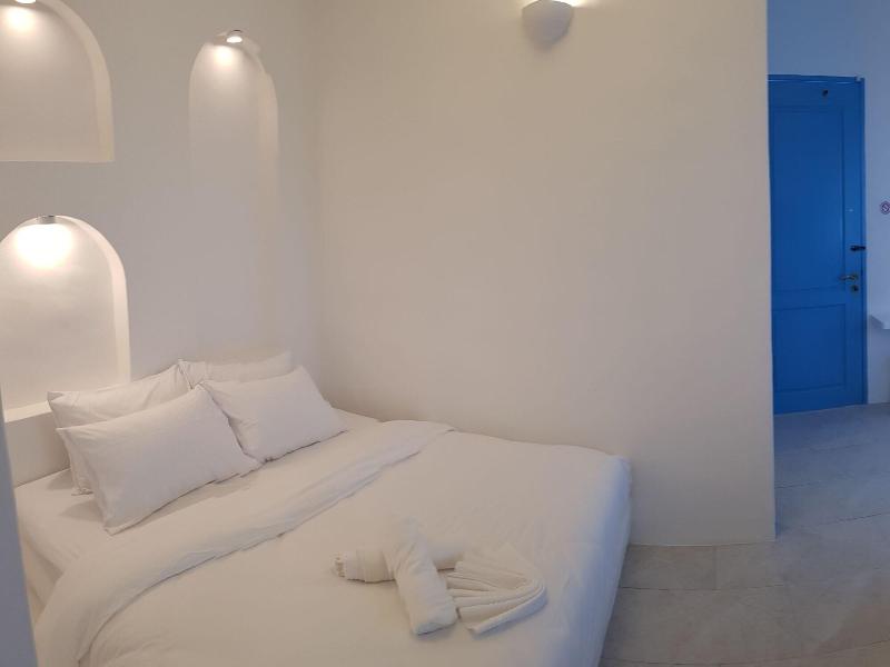 Ipoh Santorini Hideaway Hotel Inspired image