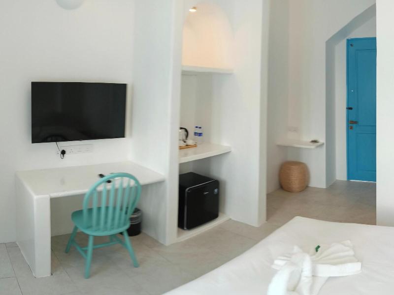 Ipoh Santorini Hideaway Hotel Inspired image