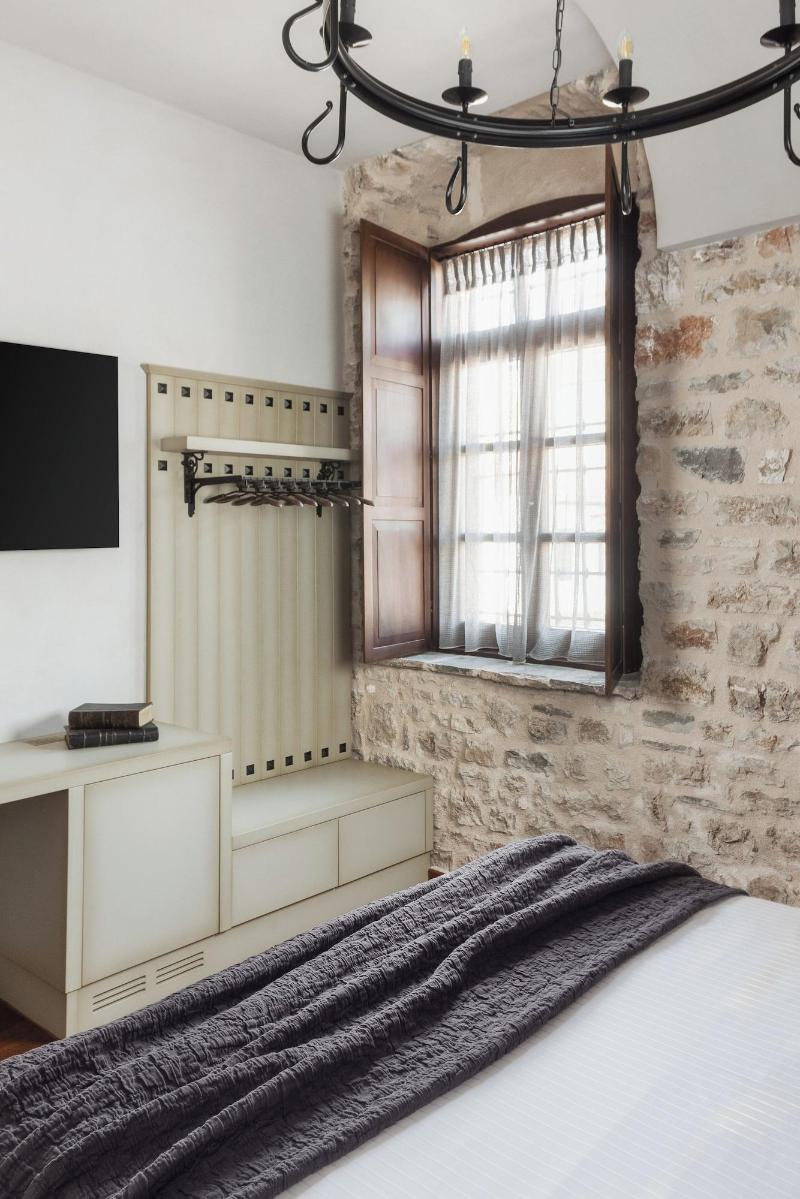 Stoes Hotel image