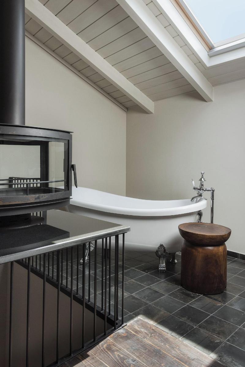 Stoes Hotel image