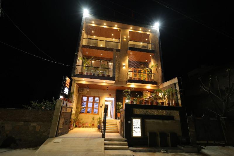 Amritam Palace A Luxury Ac Home Stay
