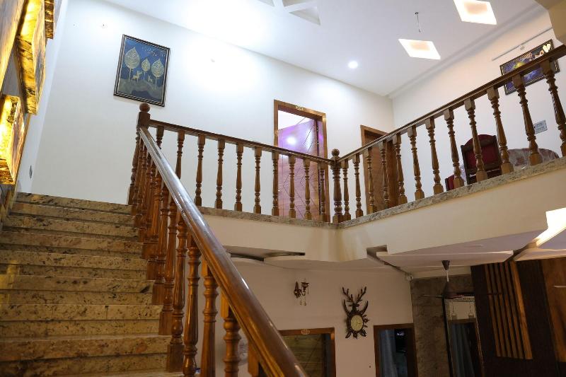 Amritam Palace A Luxury Ac Home Stay