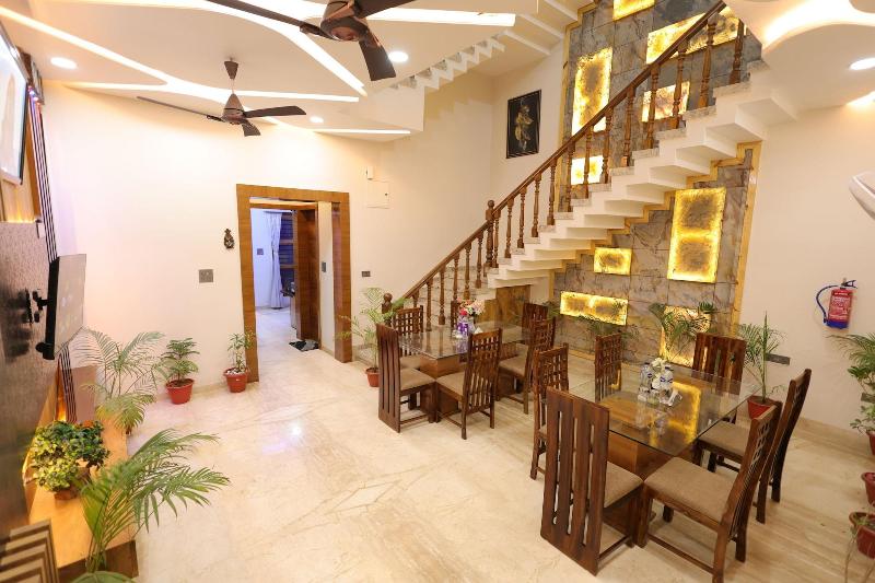 Amritam Palace A Luxury Ac Home Stay