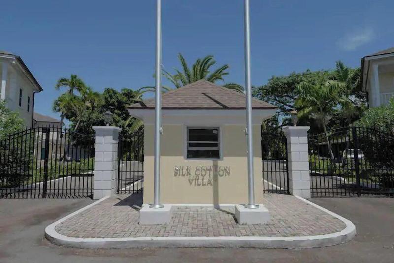 Silk Cotton Villas image