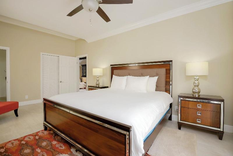 Silk Cotton Villas image