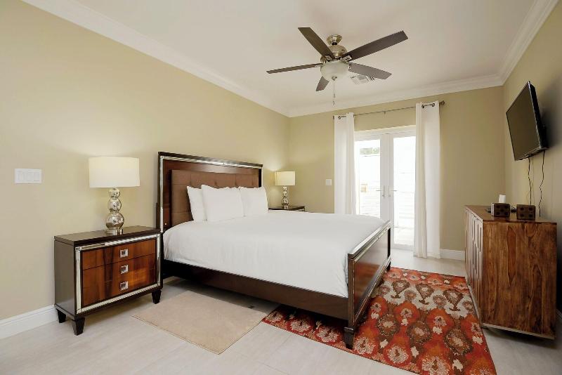 Silk Cotton Villas image