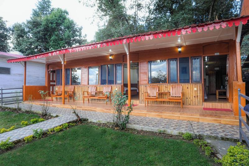Blossom Hideaway Kausani image
