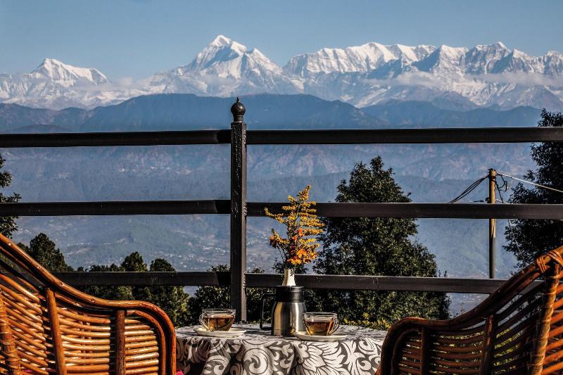 Blossom Hideaway Kausani image
