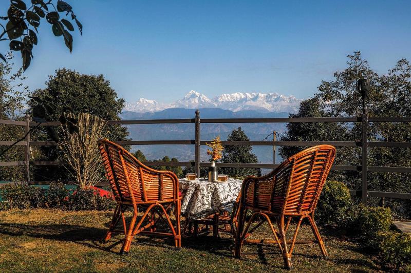 Blossom Hideaway Kausani image