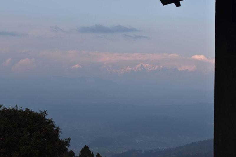 Blossom Hideaway Kausani image