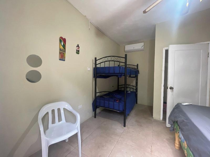 Inez Roots Hostel image