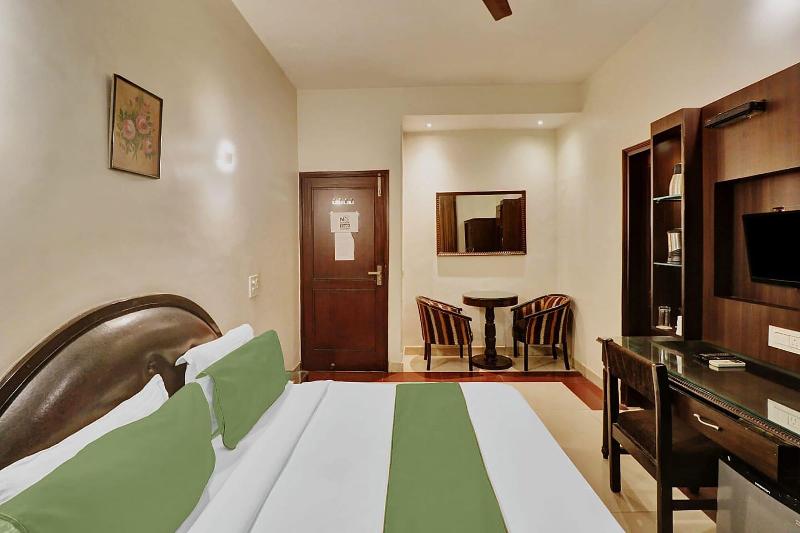 Fabexpress Lloyd House image