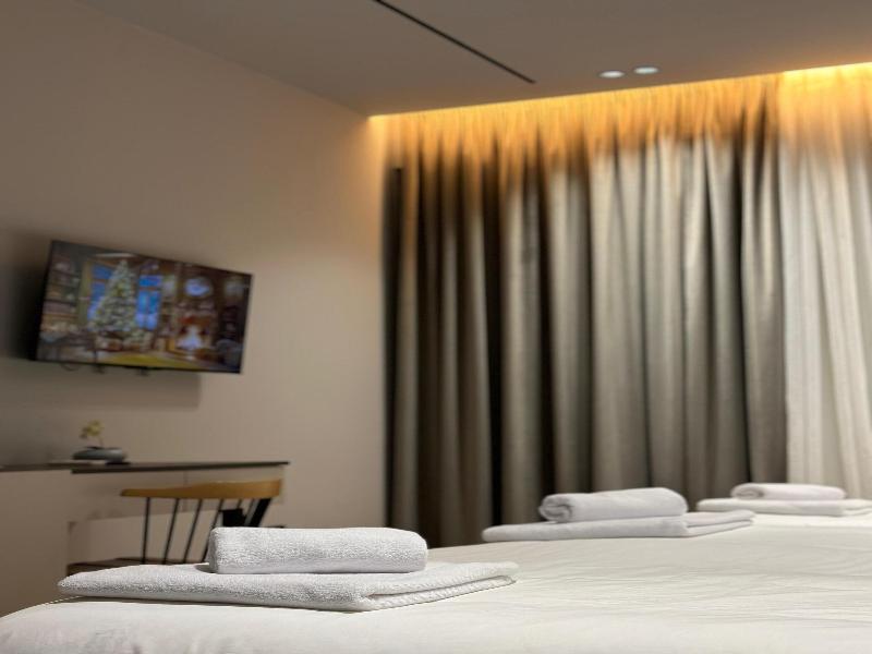 Boutique Hotel The Roots image