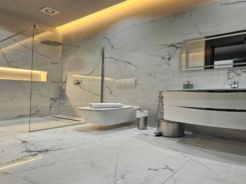 Boutique Hotel The Roots image
