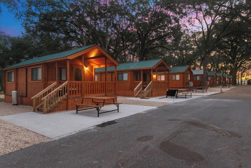 Happy Travelers Rv Resort image
