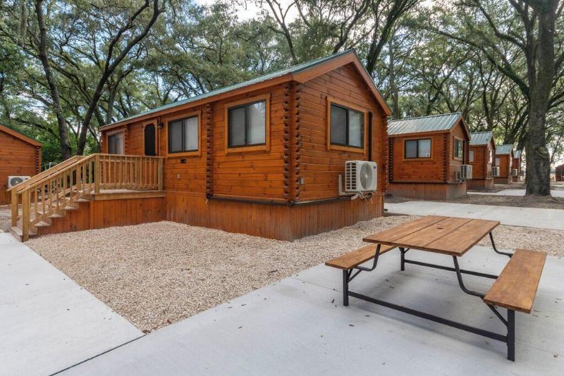 Happy Travelers Rv Resort image