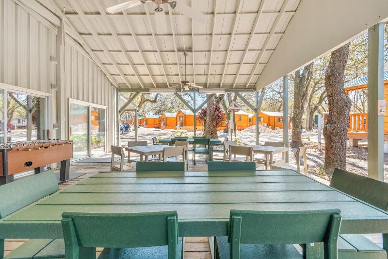 Happy Travelers Rv Resort image