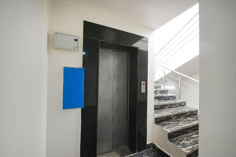 Fabhotel Mona Continental image