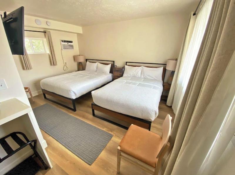89 Nine Motel image