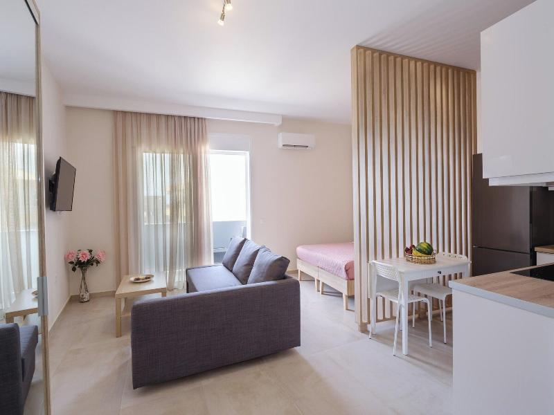 Pietra Sole gallery photo 6