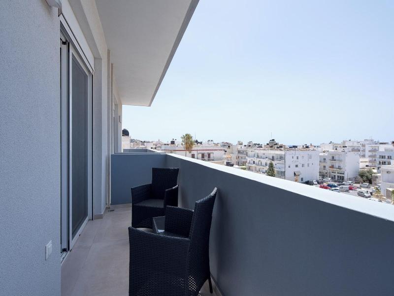 Pietra Sole gallery photo 29
