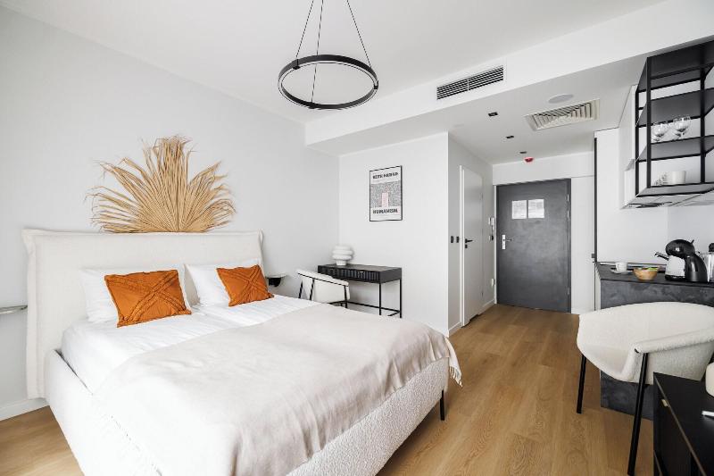City Break Plac Wolnoa Ci 6 Aparthotel image