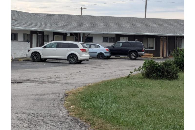 Capri Motel Elwood, Wathena image