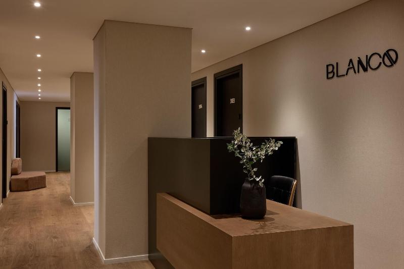Blanco Athens Aparthotel image