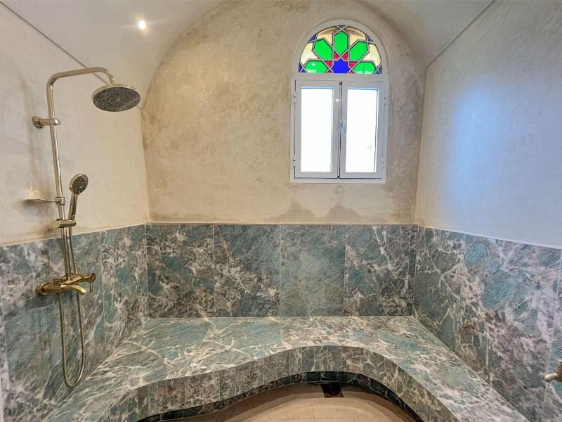Absinthe Tangier image