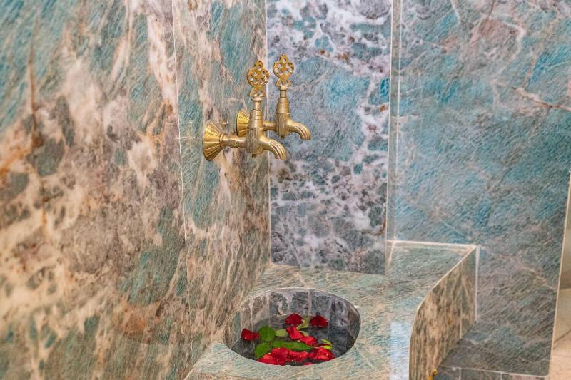Absinthe Tangier image