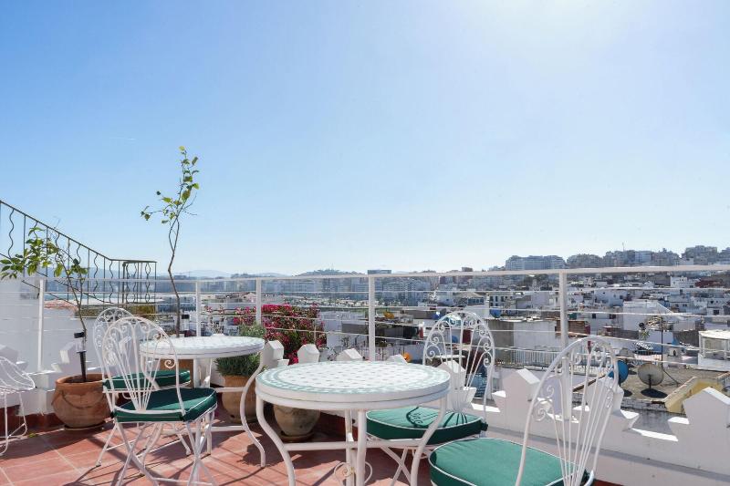 Absinthe Tangier image