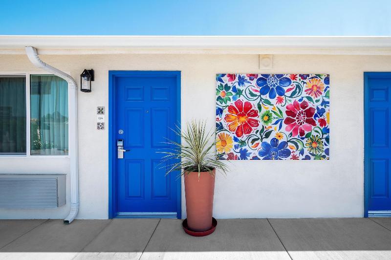 La Casita Inn image