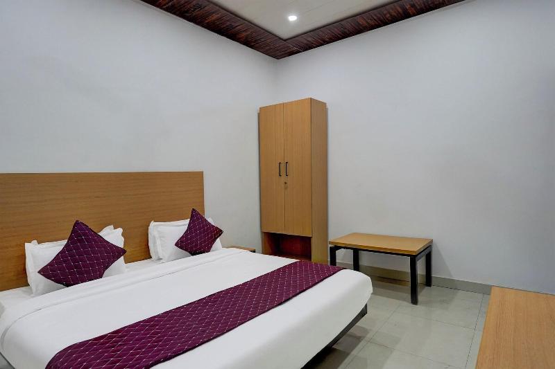 Hotel Downtown image