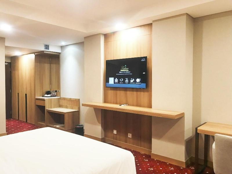 Labersa Hotel Samosir image